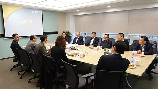 复旦大学治理学院院长陆雄文教授一行莅临BBIN宝盈集团旅行指导