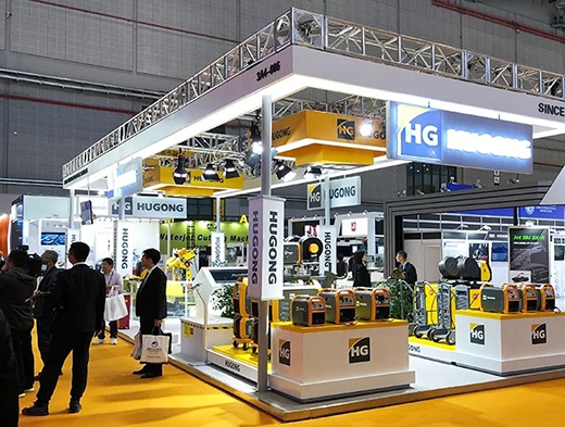 进博会首日BBIN宝盈集团意大利CEA展位精彩泛起