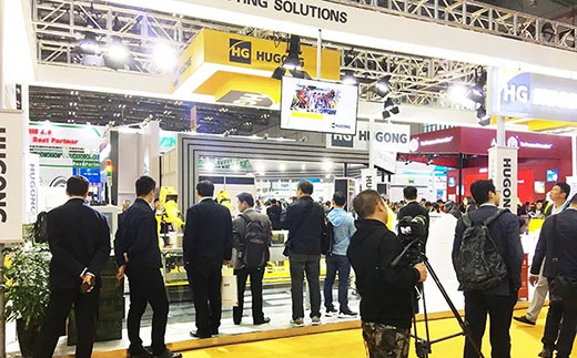 上海东方传媒第一财经拍摄BBIN宝盈集团意大利CEA展位